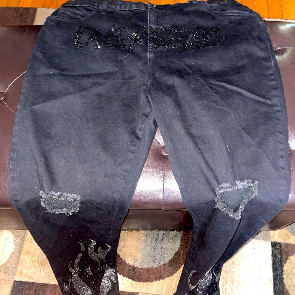 Fire jeans